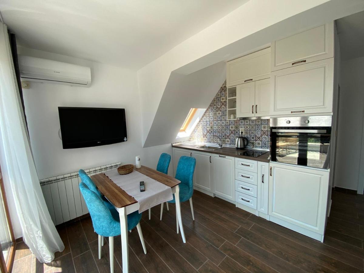 Villa Aqua Family Hotel Бургас Экстерьер фото