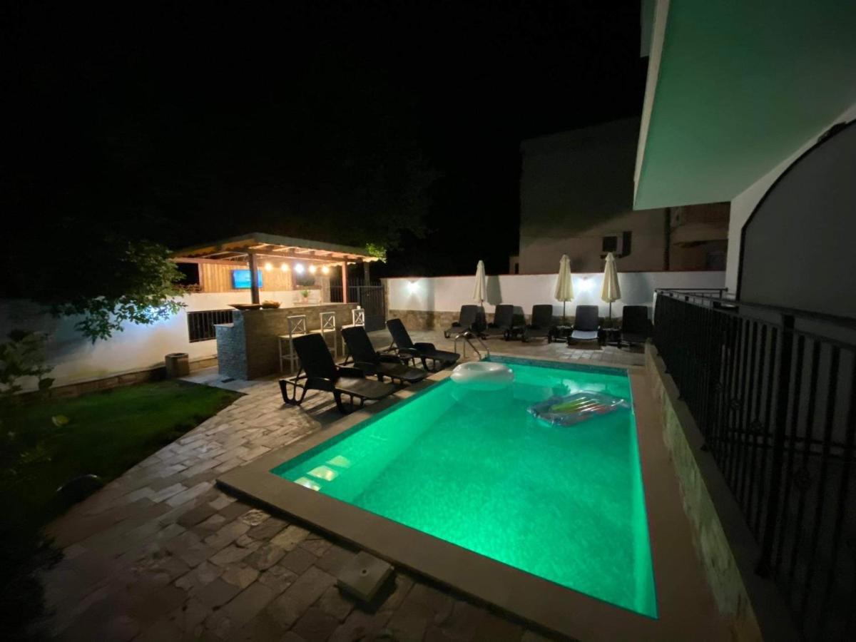 Villa Aqua Family Hotel Бургас Экстерьер фото